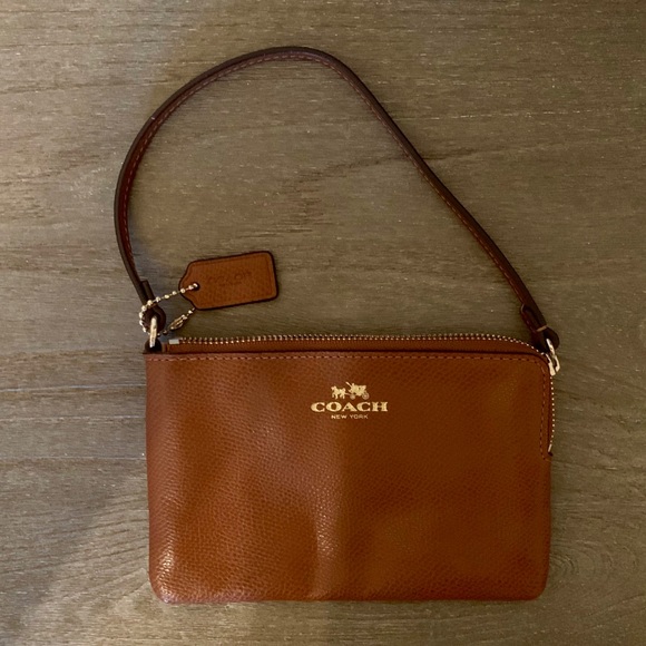 Coach Handbags - Coach Wristlet